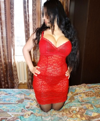 Искушенная и развратная красавица приглашает в гости для ярких и страстных встреч. Я умею доставлять удовольствие и знаю как ублажить тебя в постели! 12365, 28 лет