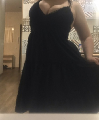 Я огромный фанат экспериментов и открыта к новым приключениям. Мои услуги включают классический и эротический массаж, стриптиз и многое другое. 🌷Проведи время в моей компании и окунись в мир наслаждения. У меня есть отличные отзывы, и мои фото говорят сами за себя. 😉 Живу в Москве, так что ты можешь насладиться моими услугами здесь, в Москве. 🏙️ Не стесняйся, исследуй свои фантазии со мной – ты не пожалеешь! 💋 15382, 20 лет